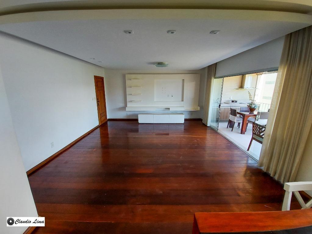 Apartamento à venda com 4 quartos, 204m² - Foto 6