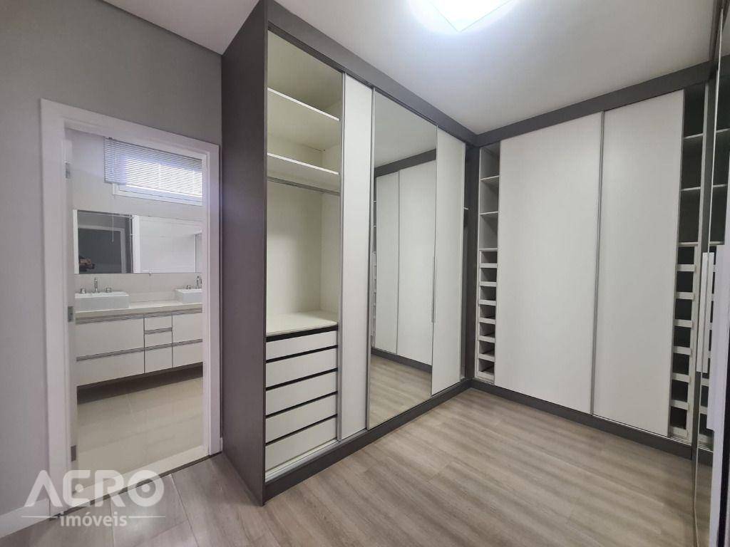 Casa de Condomínio à venda com 3 quartos, 222m² - Foto 52