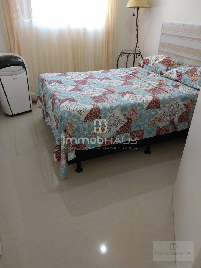 Apartamento à venda com 3 quartos, 106m² - Foto 12