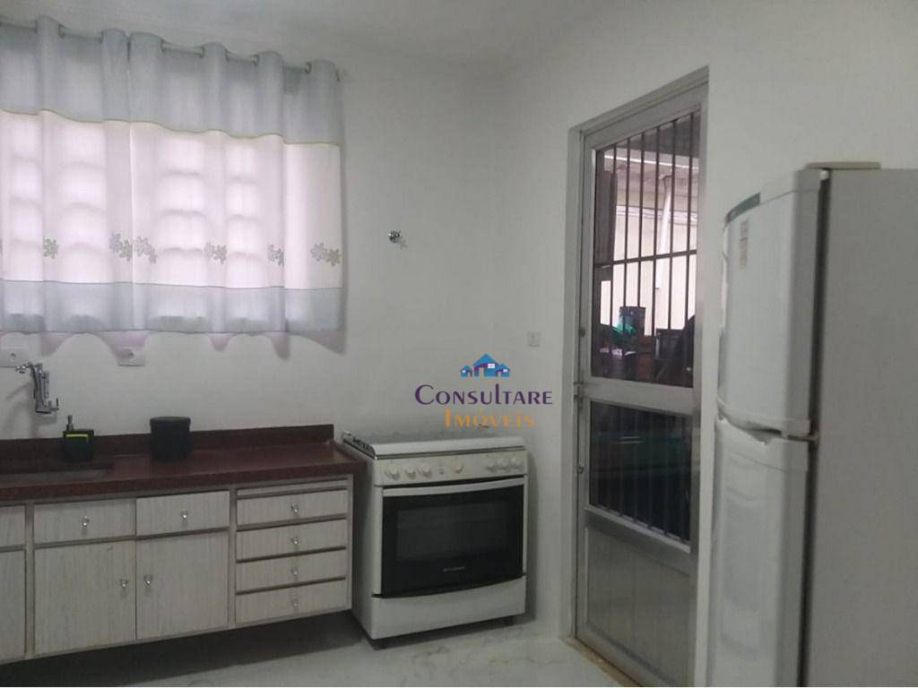 Casa à venda com 4 quartos, 200m² - Foto 24