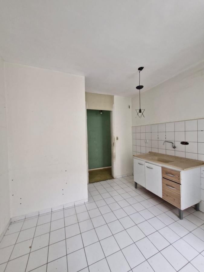 Apartamento à venda com 2 quartos, 60m² - Foto 10