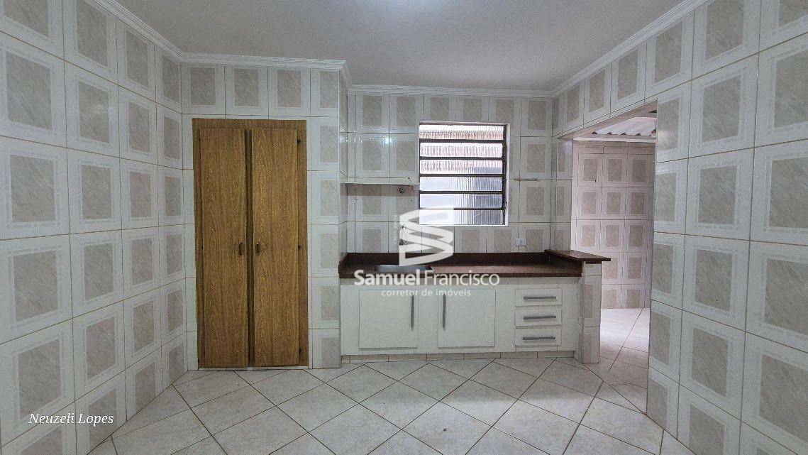 Casa à venda com 2 quartos, 100m² - Foto 5