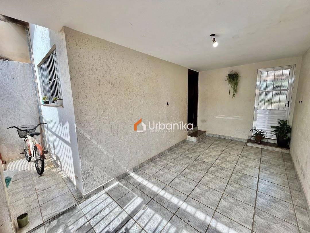 Casa, 2 quartos, 109 m² - Foto 2