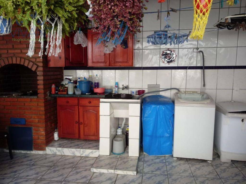 Sobrado à venda com 3 quartos, 197m² - Foto 13