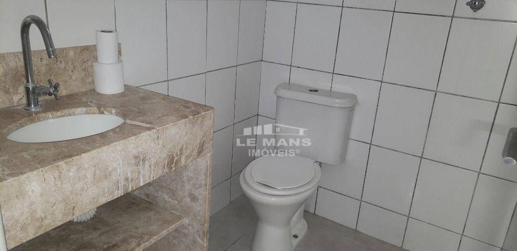 Casa à venda com 3 quartos, 170m² - Foto 10