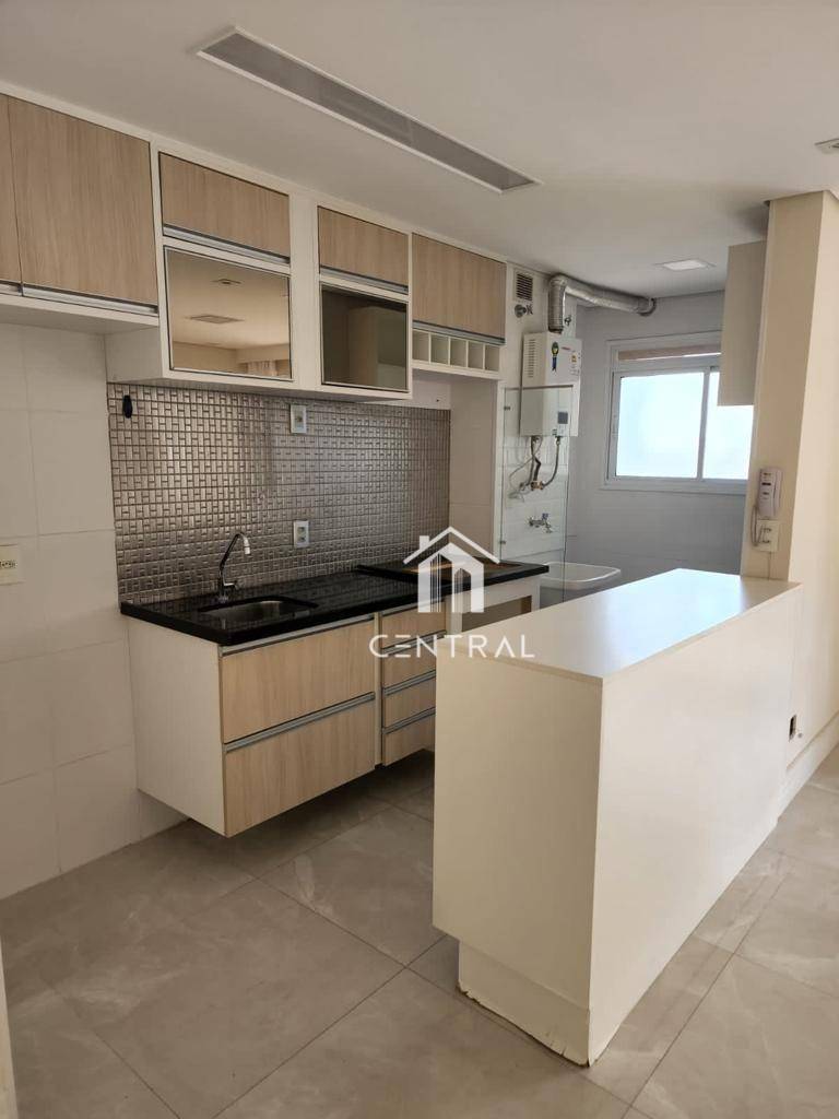 Apartamento à venda com 2 quartos, 68m² - Foto 3