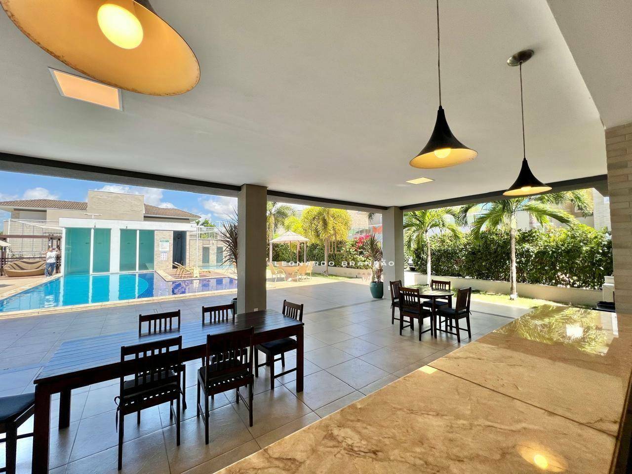 Casa de Condomínio à venda com 4 quartos, 246m² - Foto 32