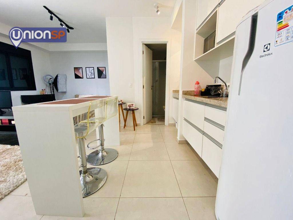 Apartamento à venda com 1 quarto, 39m² - Foto 9