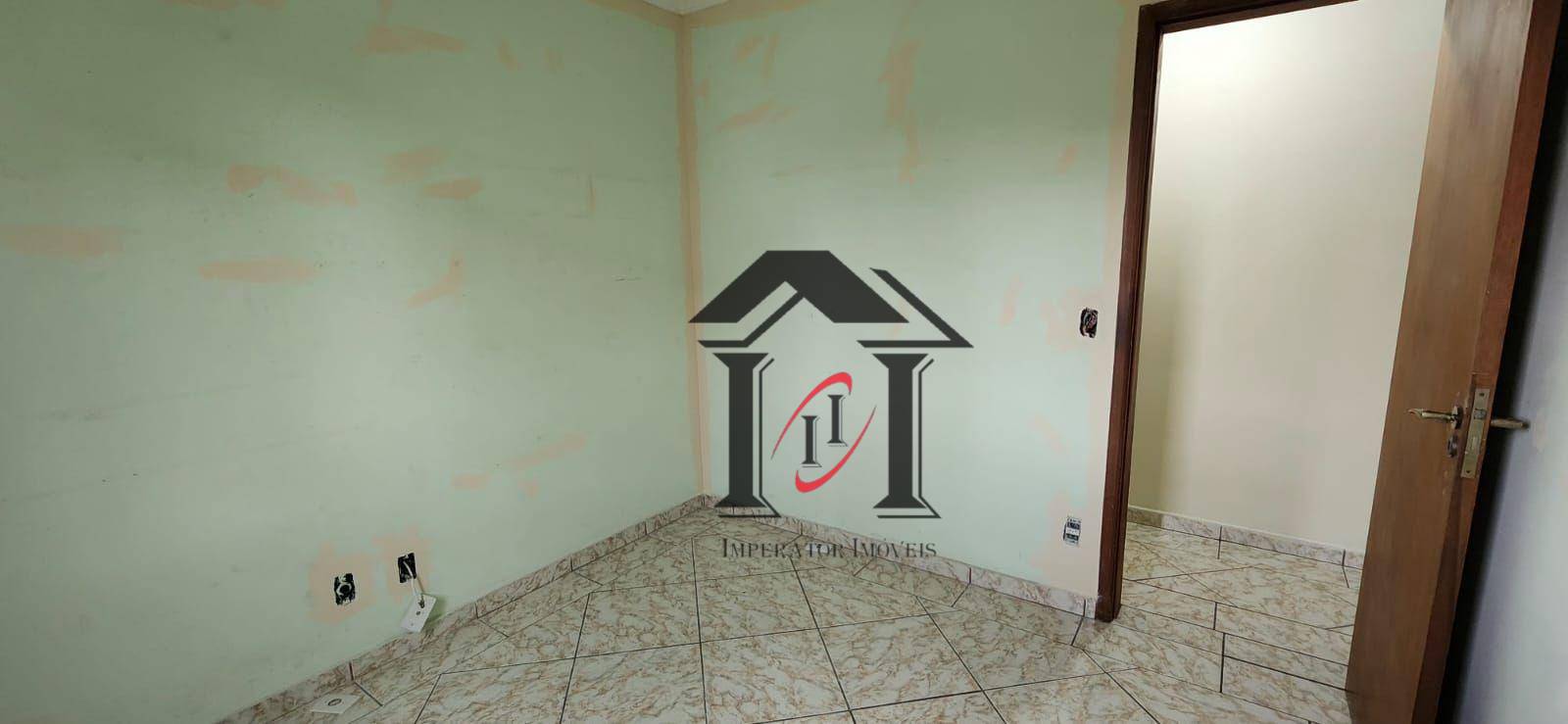 Apartamento para alugar com 3 quartos, 99m² - Foto 2