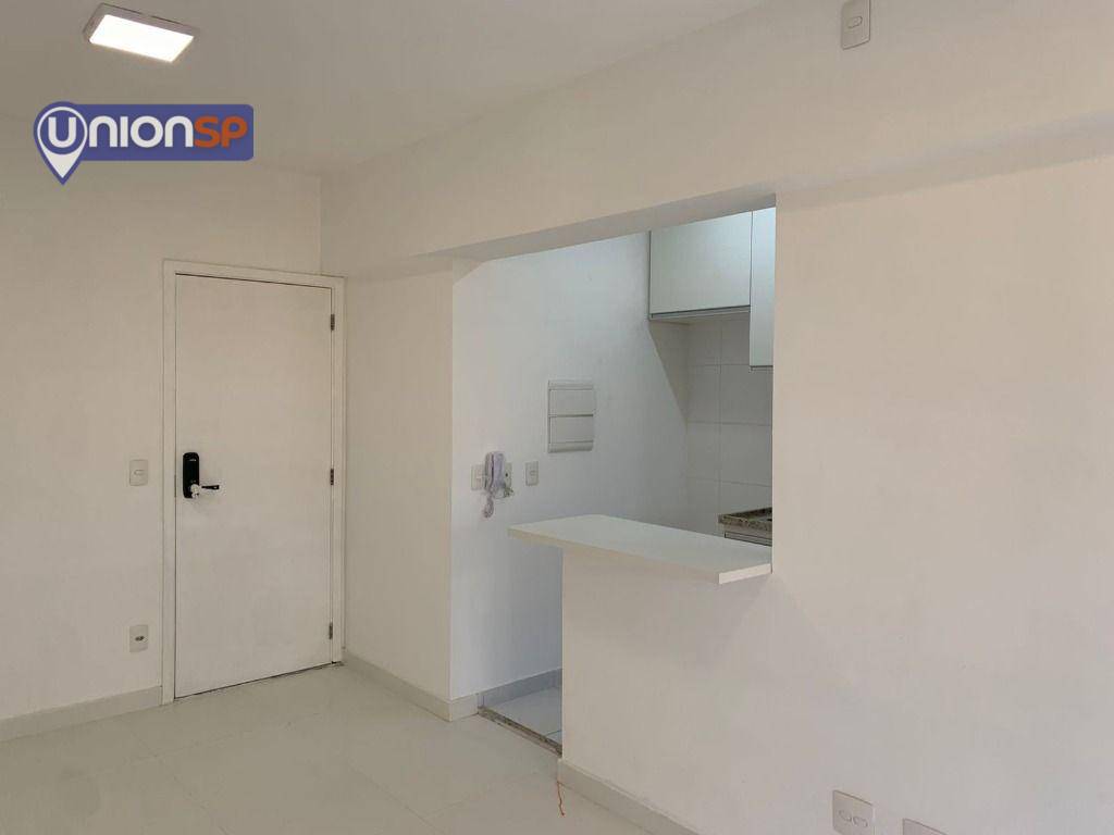 Apartamento à venda com 1 quarto, 46m² - Foto 2