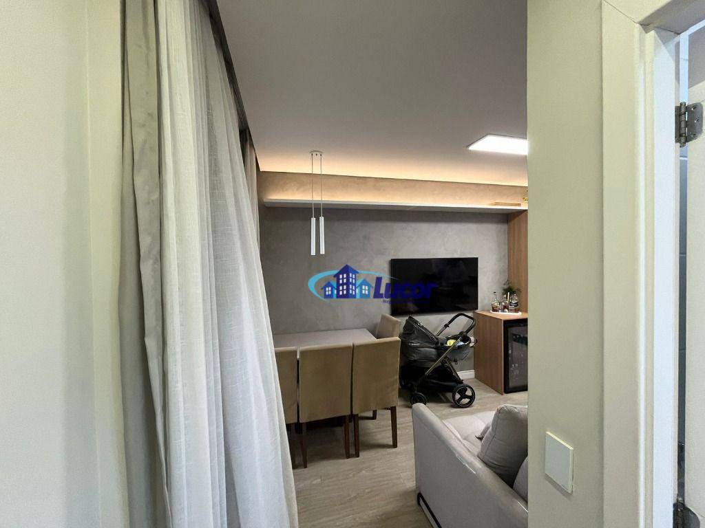 Apartamento à venda com 2 quartos, 41m² - Foto 12