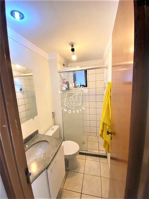 Apartamento à venda com 3 quartos, 76m² - Foto 15