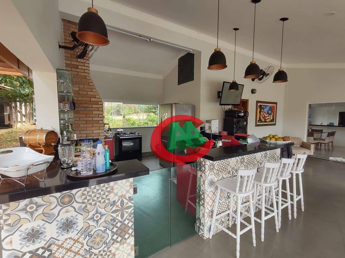 Casa de Condomínio à venda com 3 quartos, 380m² - Foto 19