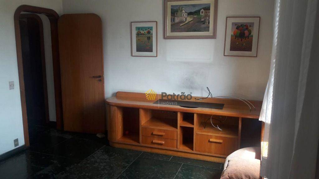 Apartamento à venda com 3 quartos, 291m² - Foto 2