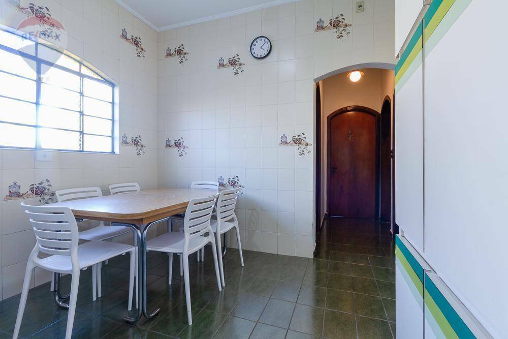 Casa à venda com 3 quartos, 150m² - Foto 43