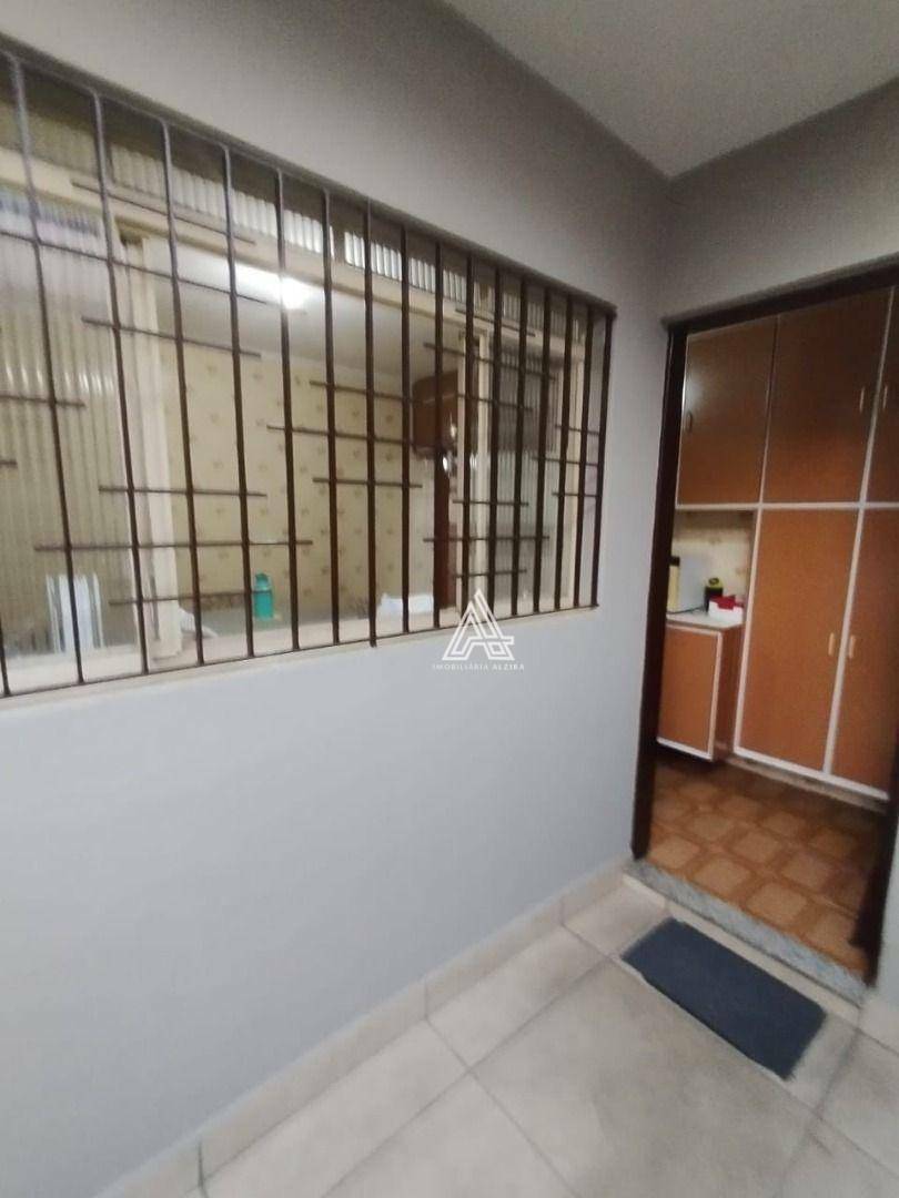 Casa à venda com 2 quartos, 100m² - Foto 6