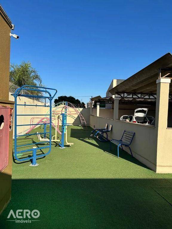 Apartamento à venda com 2 quartos, 61m² - Foto 3