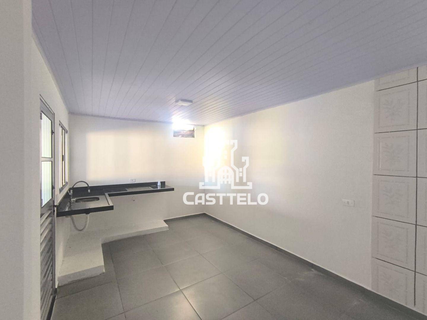 Casa à venda e aluguel com 2 quartos, 70m² - Foto 11