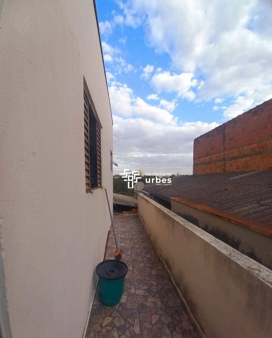 Casa, 4 quartos, 172 m² - Foto 3