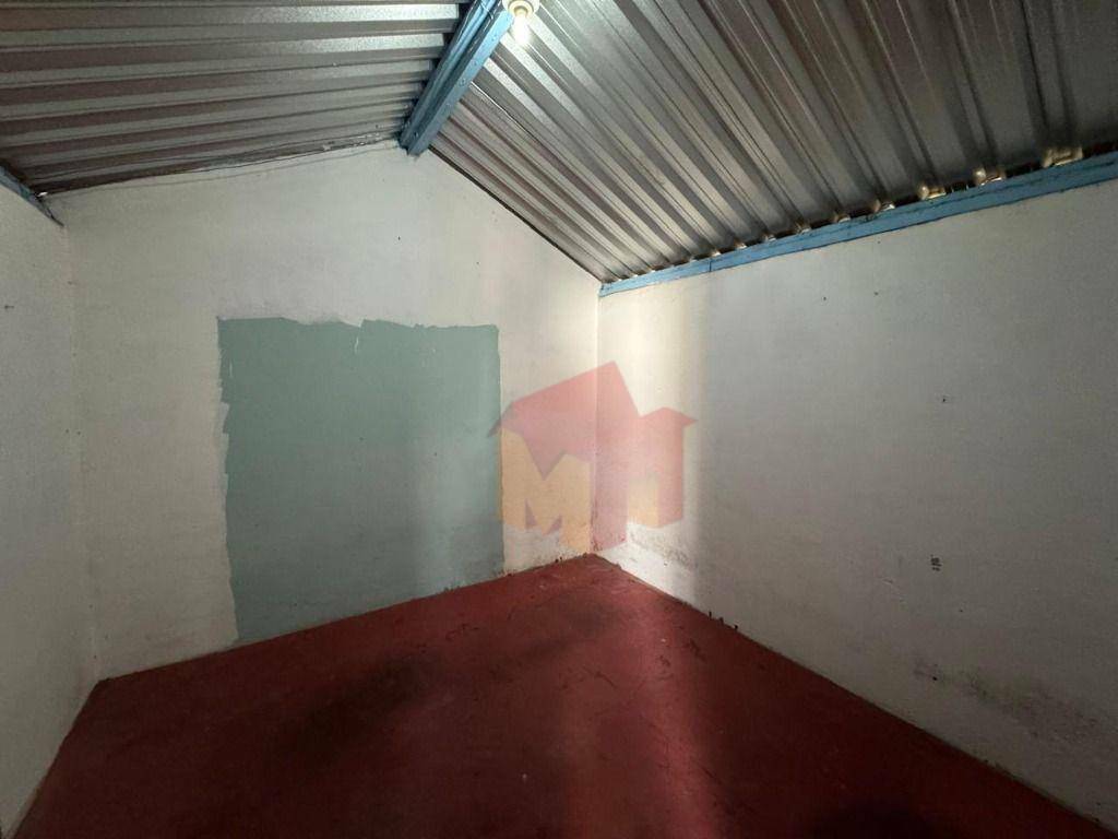 Casa à venda com 5 quartos, 200m² - Foto 20