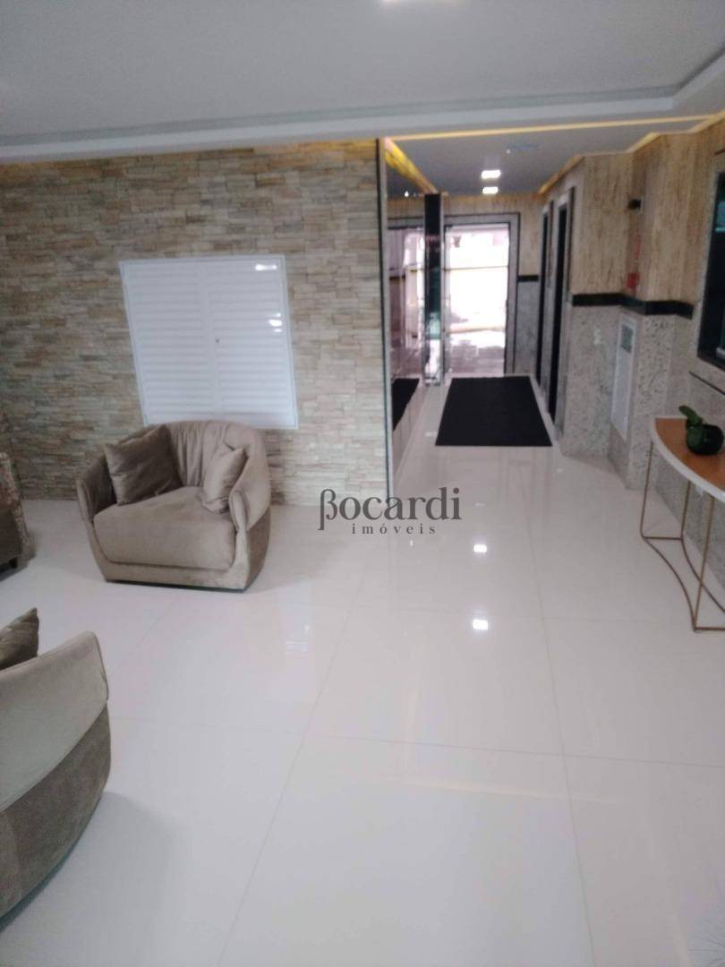 Apartamento à venda com 3 quartos, 120m² - Foto 2