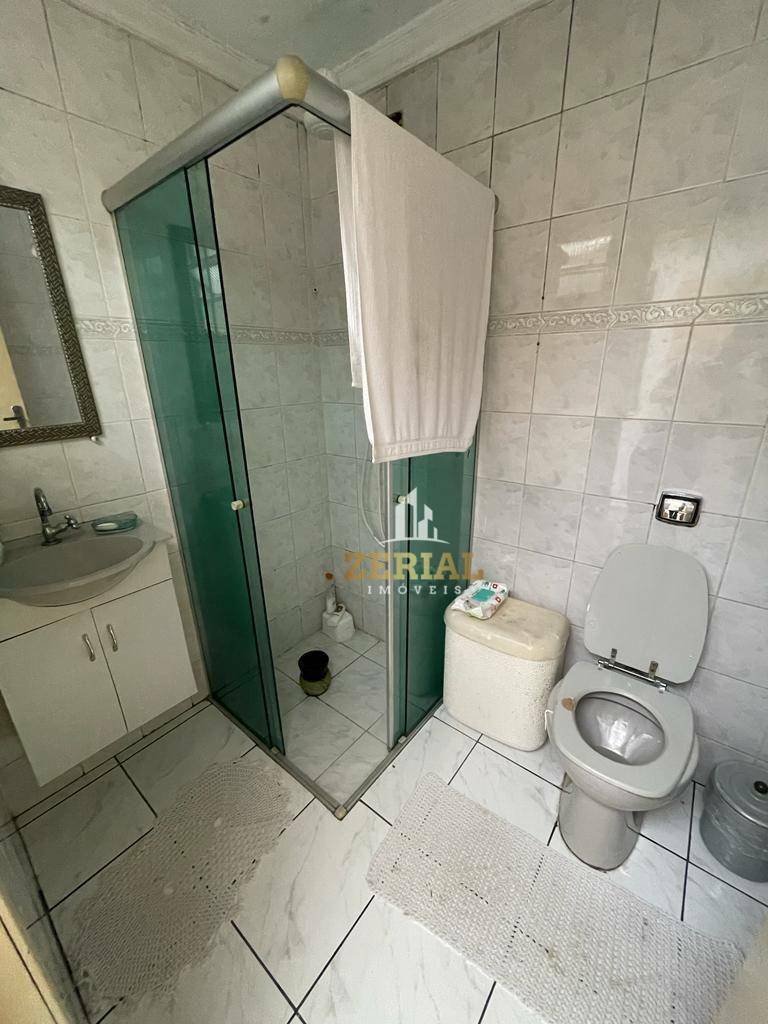 Sobrado à venda com 6 quartos, 240m² - Foto 7