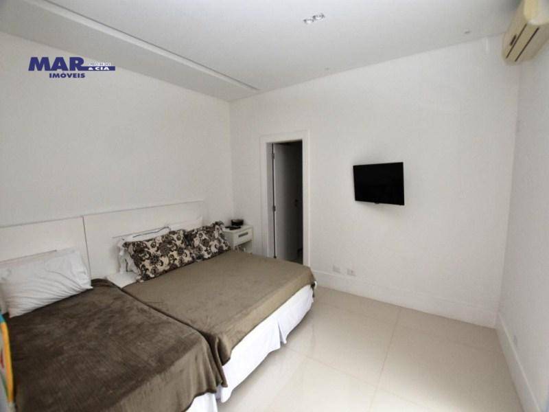 Casa à venda com 6 quartos, 600m² - Foto 25