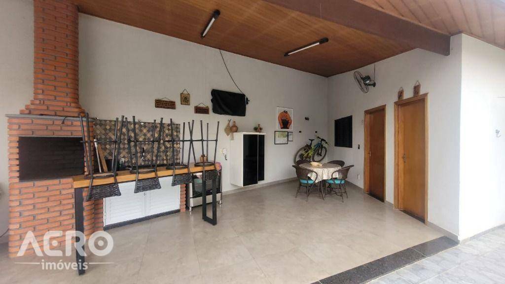 Casa à venda com 4 quartos, 211m² - Foto 39