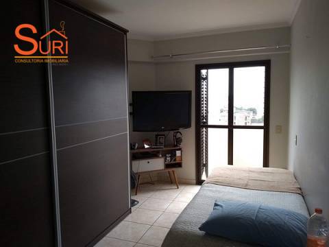 Apartamento à venda com 3 quartos, 133m² - Foto 4