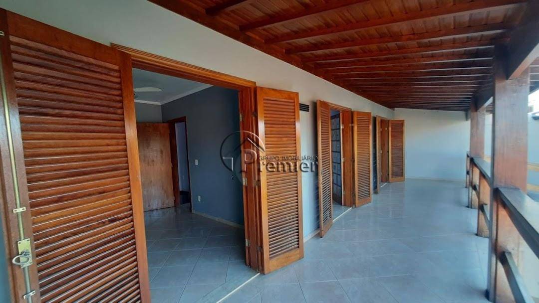 Casa à venda com 3 quartos, 236m² - Foto 55