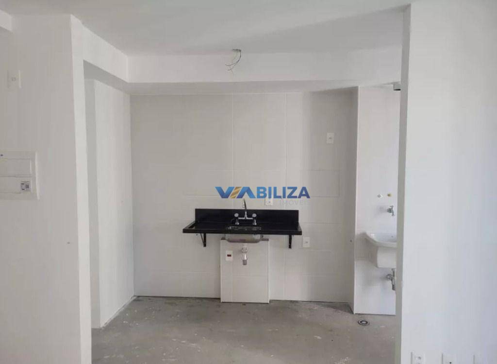 Apartamento à venda com 3 quartos, 75m² - Foto 13