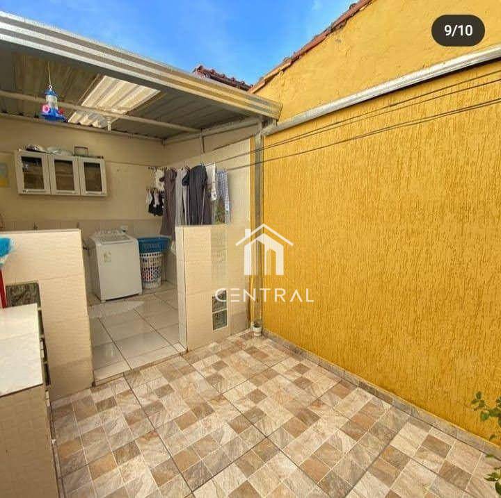 Sobrado à venda com 3 quartos, 178m² - Foto 2