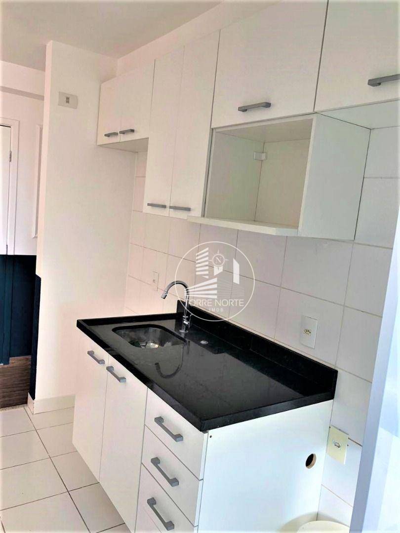 Apartamento à venda com 2 quartos, 57m² - Foto 4