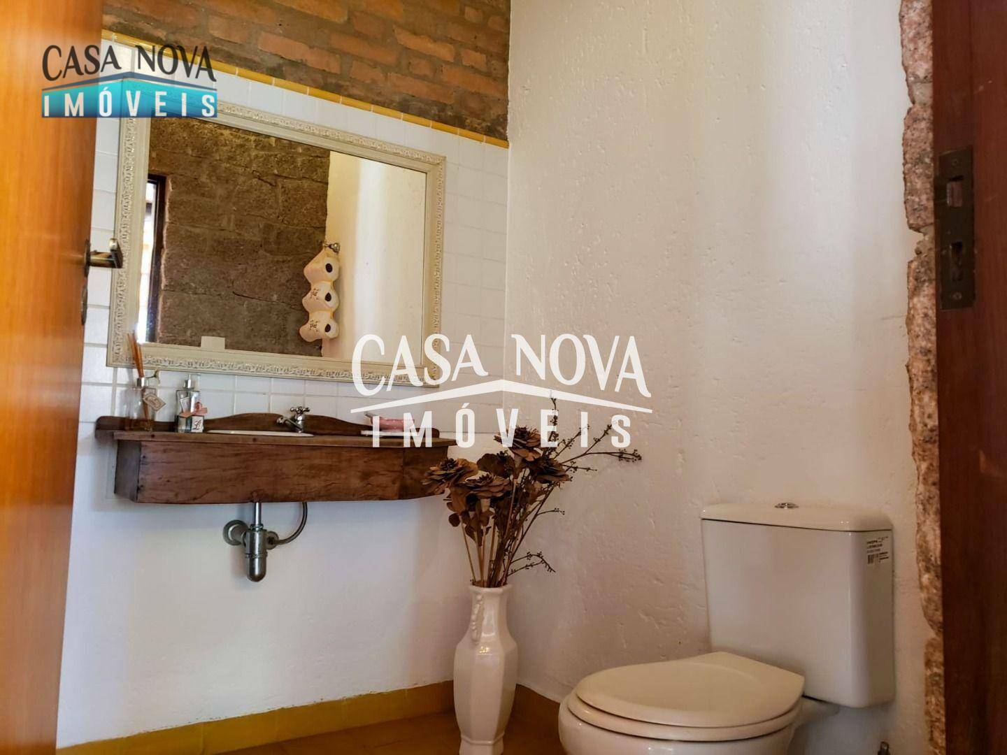 Casa de Condomínio para alugar com 3 quartos, 316m² - Foto 5