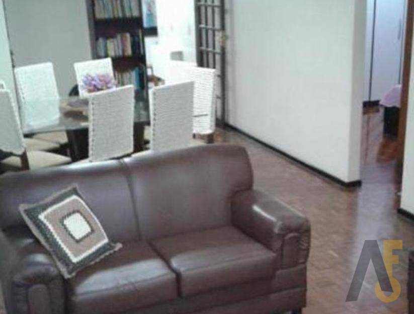 Apartamento à venda com 2 quartos, 116m² - Foto 2