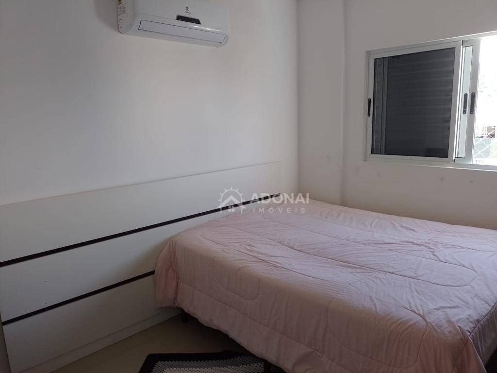 Apartamento à venda com 3 quartos, 209M2 - Foto 11