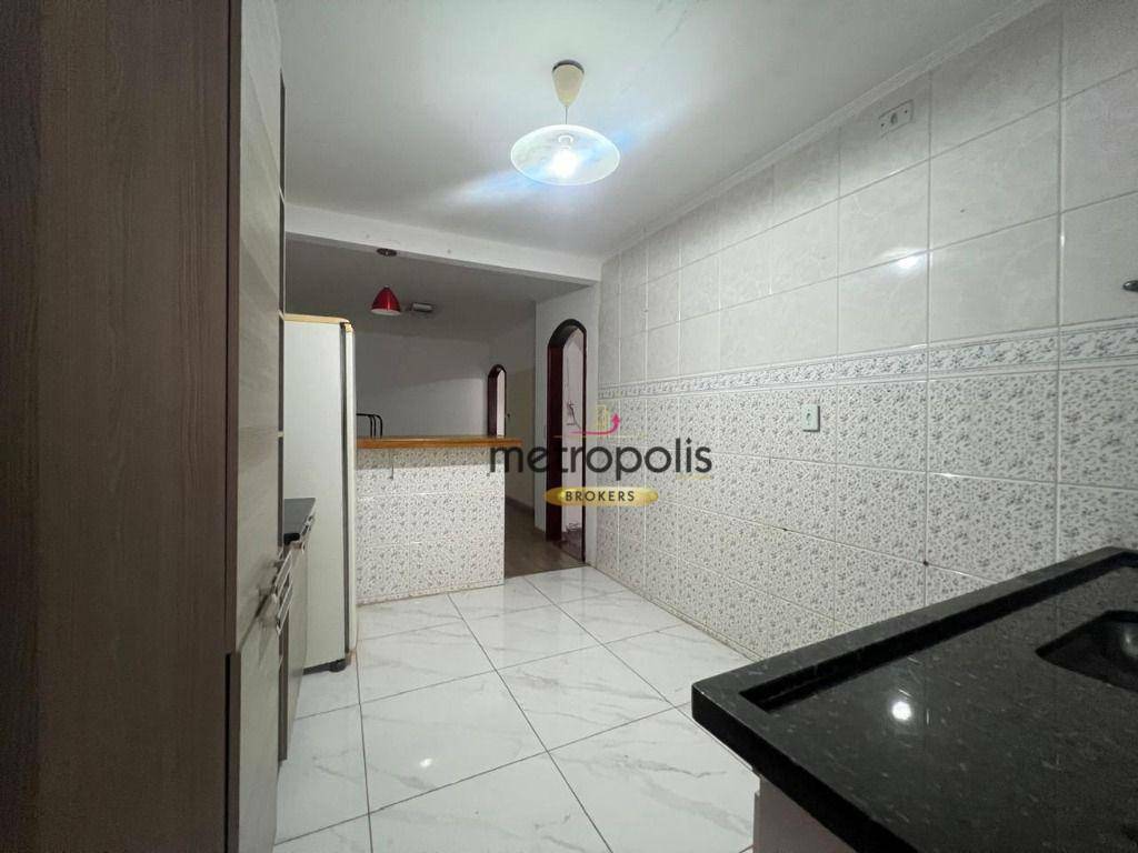 Sobrado à venda com 2 quartos, 300m² - Foto 18