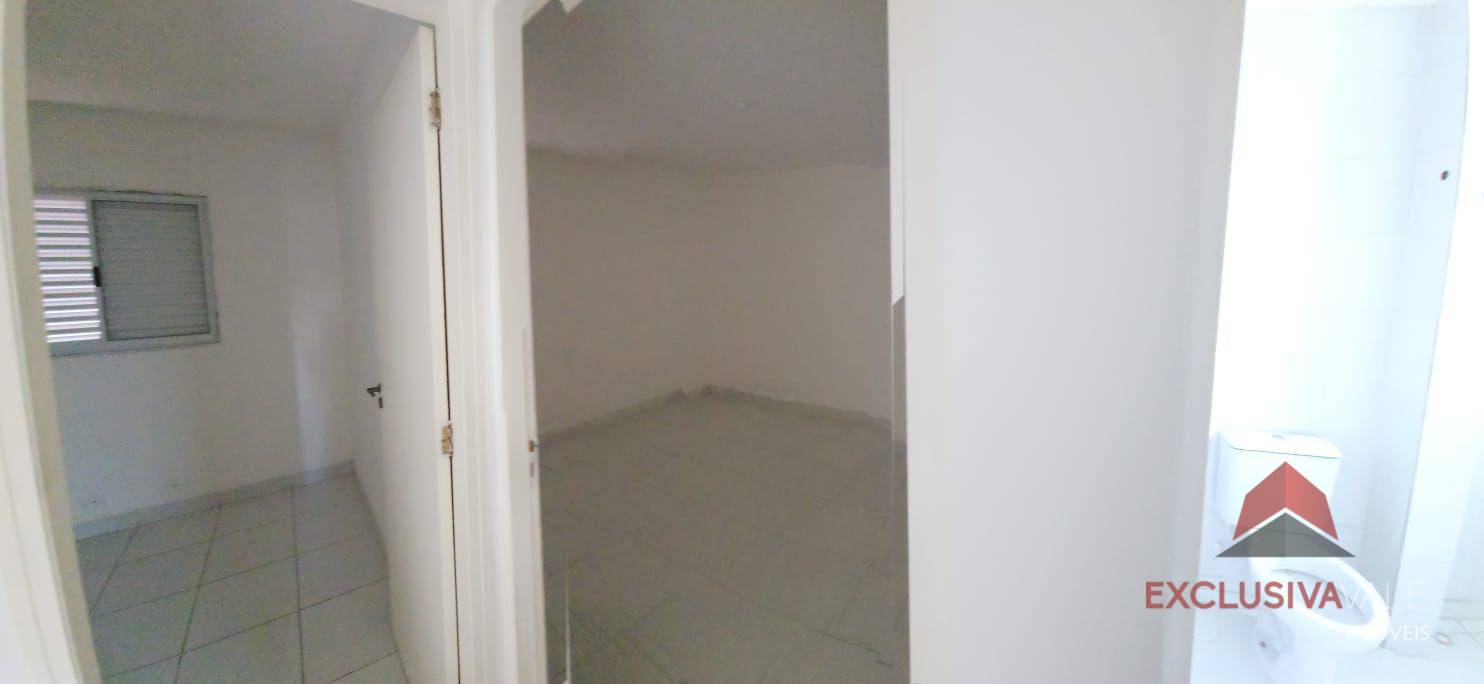 Casa de Condomínio à venda e aluguel com 3 quartos, 70m² - Foto 27