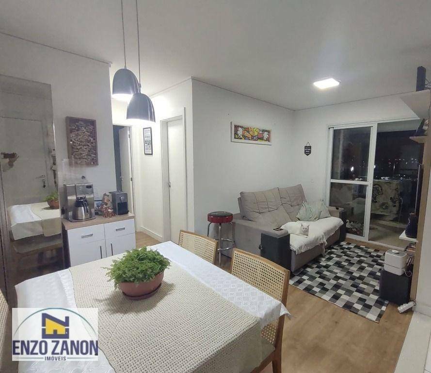 Apartamento à venda com 2 quartos, 62m² - Foto 2