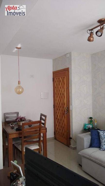 Apartamento à venda com 2 quartos, 47m² - Foto 15