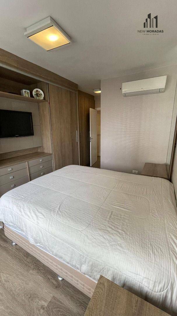 Apartamento à venda com 3 quartos, 183m² - Foto 24