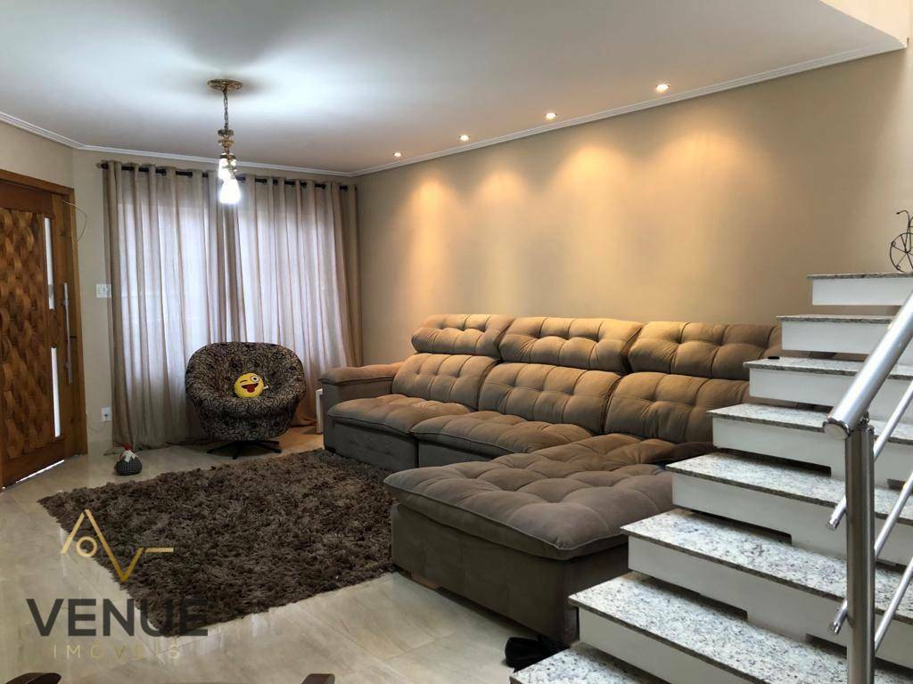 Sobrado à venda com 3 quartos, 180m² - Foto 2