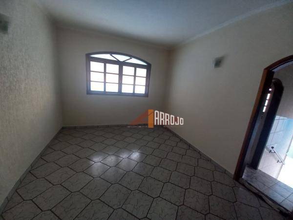 Sobrado à venda com 4 quartos, 357m² - Foto 22