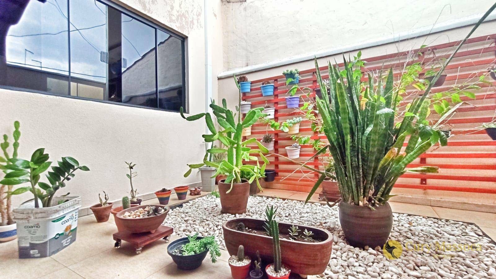 Casa à venda com 2 quartos, 215m² - Foto 5