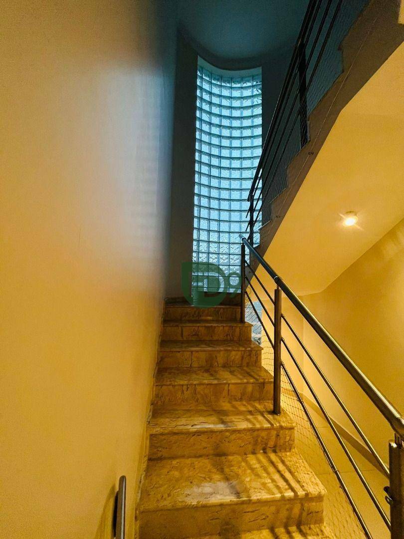 Casa, 3 quartos, 188 m² - Foto 4