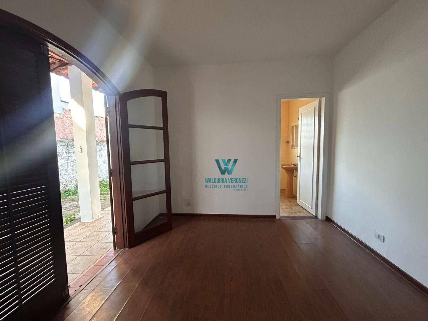 Casa para alugar com 3 quartos, 130m² - Foto 23