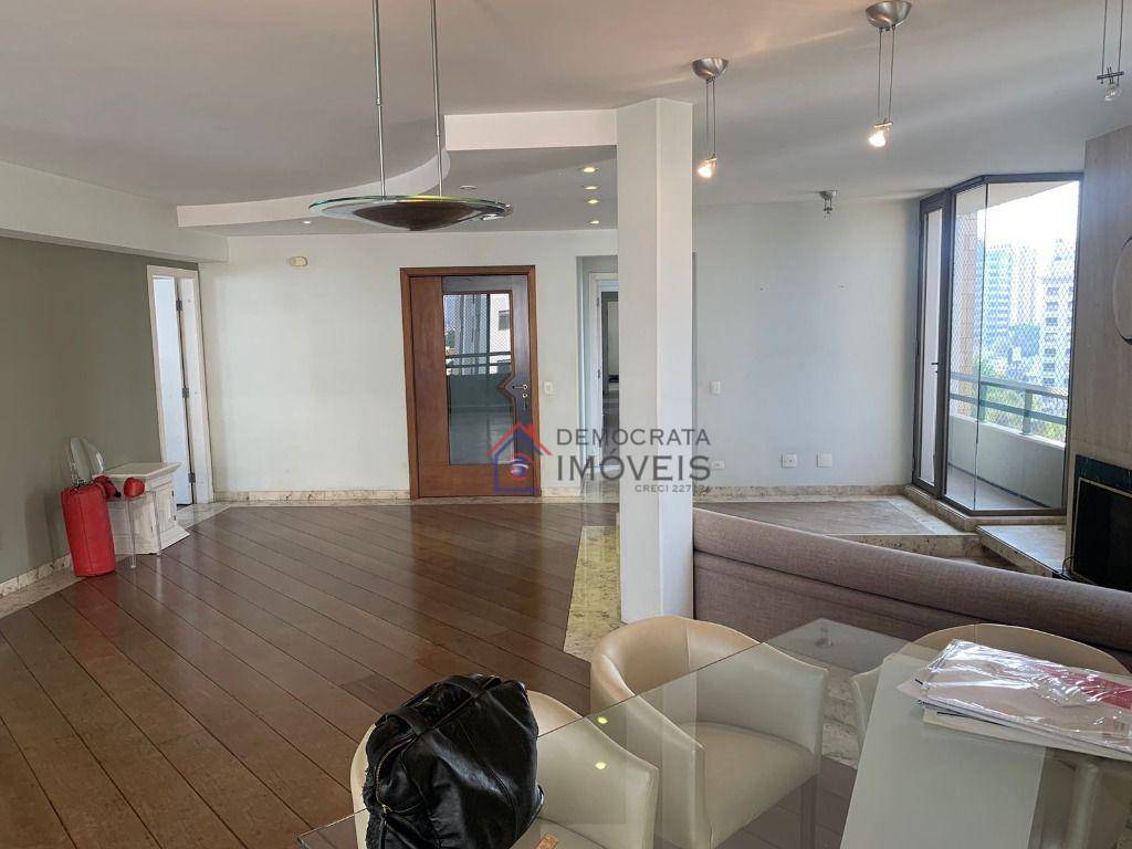 Apartamento à venda e aluguel com 4 quartos, 240m² - Foto 9