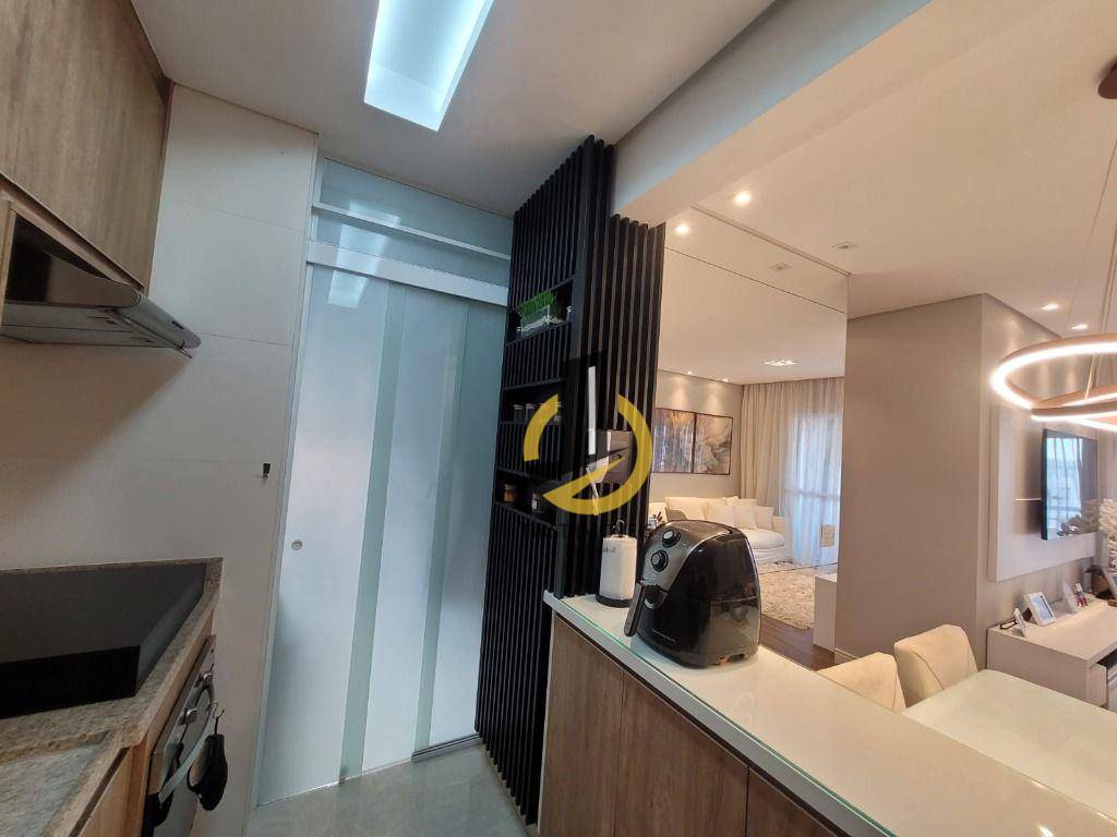 Apartamento à venda com 3 quartos, 94m² - Foto 5