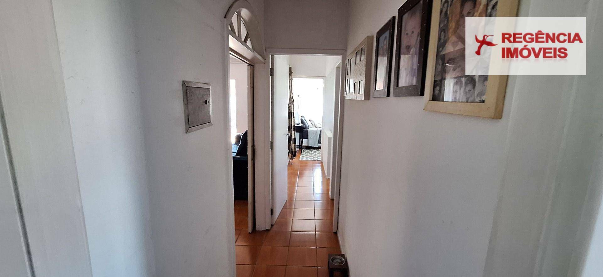 Casa à venda com 3 quartos, 220m² - Foto 17