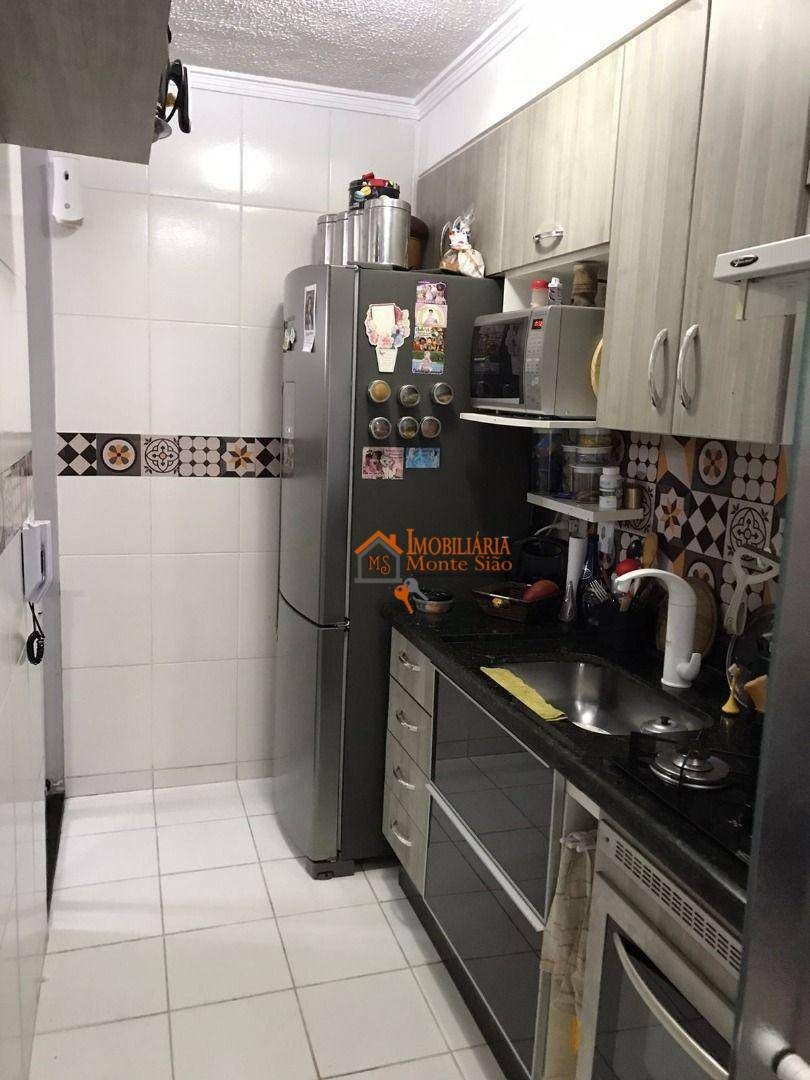 Apartamento à venda com 2 quartos, 60m² - Foto 15